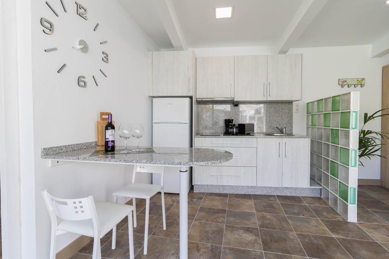 Bungalows Lapahi بلايا ديل إنغلز المظهر الخارجي الصورة