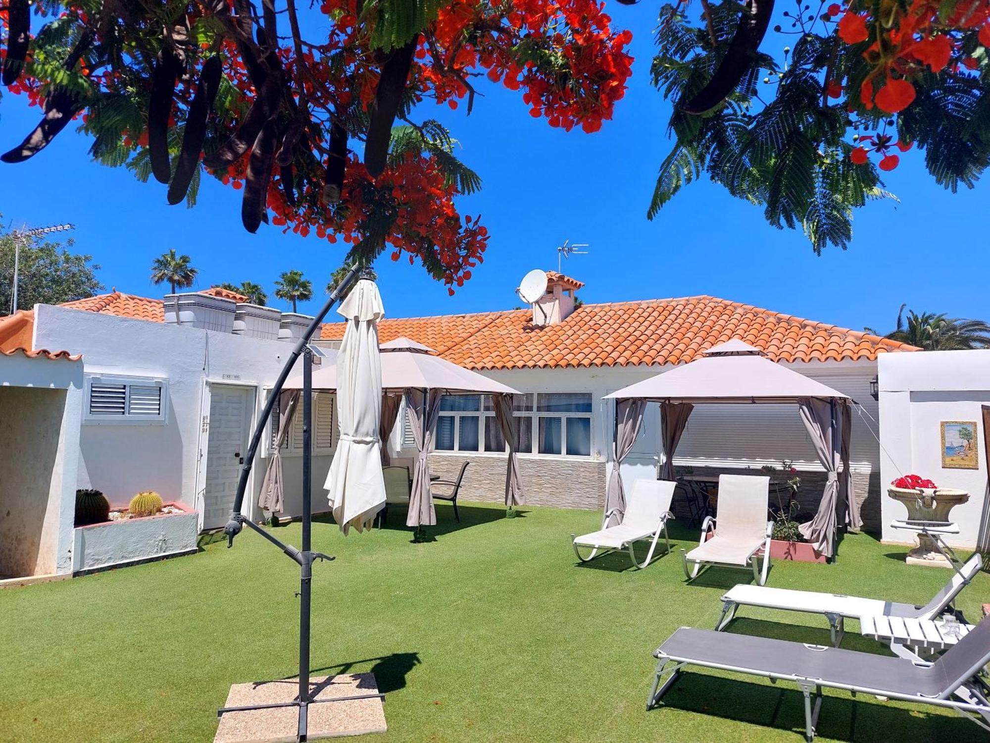 Bungalows Lapahi بلايا ديل إنغلز المظهر الخارجي الصورة